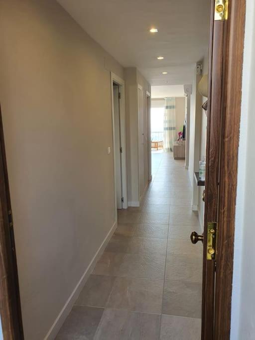 Front Mer - Sublime Appartement Moderne Et Confortable Estepona Exterior foto